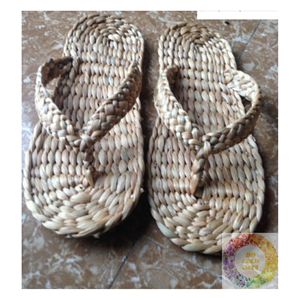 Pantoufles artisanales en jacinthe d'eau, écologiques et haut de gamme, chaussures tissées naturelles, export en gros du Vietnam dans le monde entier - Product Image 4