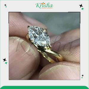 Anillos de compromiso de diamantes 100% naturales y cultivados en laboratorio, los más vendidos, disponibles en color blanco DEF, de fabricante indio certificado. - Product Image 5