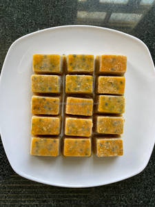 Pulpa de maracuyá congelada IQF sin aditivos sin azúcar, origen vietnamita, envasada a granel para exportación, batidos y helados - Product Image 2