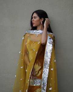 AA IMPEX New Anarkali <b>Dress</b> Indian and Pakistani Clothing Customized 3 Piece Outfit Embroidered Wedding Party Wear - Product Image 4