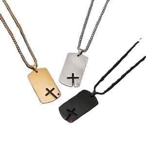 Collier à pendentif croix de style minimaliste européen américain pour hommes en acier inoxydable avec longue chaîne à maillons en laine - Product Image 1