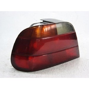 ไฟท้ายซ้ายมือสอง รุ่น 7 ซีรีส์ รหัส 8360079 - Product Image 2