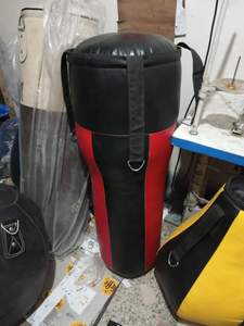 Équipement de boxe personnalisé, équipement de protection MMA, sacs de frappe lourds avec bandages en cuir, garantie de 2 ans - Product Image 5