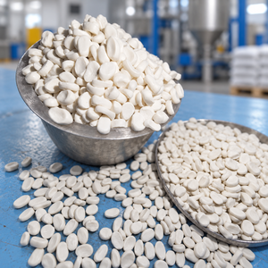 Meilleur prix, produit phare : Granulés de carbonate de calcium (masterbatch) en forme de remplissage, couleur blanc naturel, matière première pour bidons. - Product Image 1