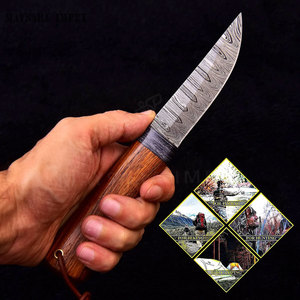 Couteaux médiévaux de Birka, couteau viking forgé à la main, lame en acier au carbone et manche en bois avec fourreau en cuir et laiton. - Product Image 5
