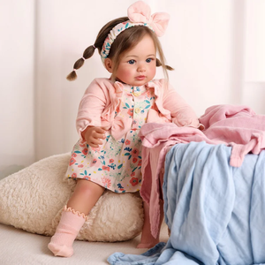 Poupée Reborn réaliste Babeside Smiling Candy, 22 pouces, fille tachetée, corps en vinyle et tissu - Product Image 5