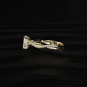 Bague en diamant de laboratoire de 1,3 carat émeraude avec bande pavée torsadée et halo caché, idéale pour la Saint-Valentin, provenant d'un fournisseur indien. - Product Image 2