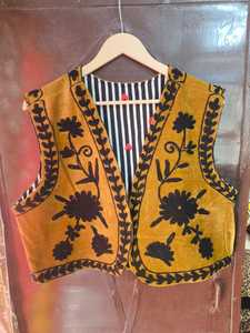 Fashionable Lightweight Suzani Embroidered Velvet Cotton Vest <b>Coat</b> for <b>Women</b> Handmade Boho Floral <b>Sleeveless</b> ODM Outer Wear - Product Image 1