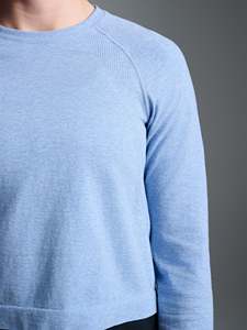 Camiseta Premium de Manga Larga con Cuello Redondo para Mujer, Algodón Suave y Elástico, Básica e Informal - Product Image 3