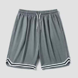 Shorts de basket pour hommes, couleur unie, taille mi-haute, taille élastique, séchage rapide, respirant, anti-UV, écologique, décontracté, style Bermuda - Product Image 3