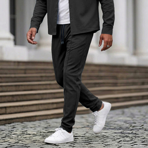 Pantalon de jogging pour homme EMIKO INDUSTRY, bleu marine, taille élastique, poches latérales, respirant, en molleton écologique, plissé devant - Product Image 2