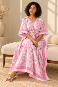 Robe Kaftan Florale Rose et Blanche pour Femme, Col en V Longue avec Bordure Décorative pour Tenue Estivale de Resort – Vente en Gros pour Acheteurs Mondiaux - Product Image 5
