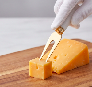 Juego de 3 cuchillos para queso, hoja de acero inoxidable dorada, mango de cerámica blanca, herramientas duraderas para queso para uso en la cocina - Product Image 5