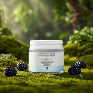 Crema Corporal Diaria Dakteo Pearl - Crema Corporal Vegana Blanqueadora, Nutritiva y Reafirmante con Aroma a Mora - Product Image 3