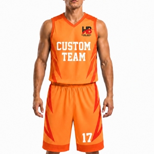 Maillot et short de basket-ball personnalisés pour joueurs de basket-ball modernes, débardeur à col en V et short athlétique anti-transpiration - Product Image 1