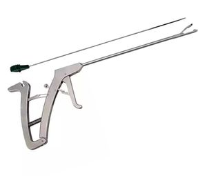 Pinza Ortopédica Azicon Scorpion FastPass para Reparación Meniscal con Sutura Multifilamento y Alambre de Fibra para Artroscopia de Rodilla - Product Image 1