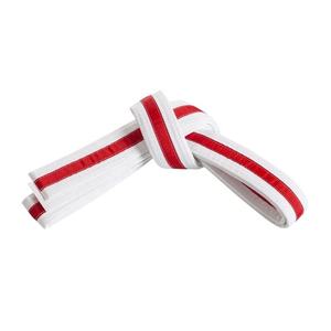 Ceinture de karaté blanche sur mesure avec bande violette, 100 % coton, durable et respirante pour l'entraînement aux arts martiaux, service OEM, faible MOQ - Product Image 2