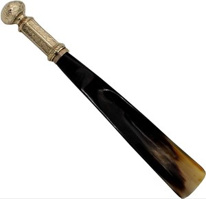 Elegant horn shoe natural material shoe horn handcrafted curved design smooth polished finish durable footwear <b>helper</b> tool - Product Image 1