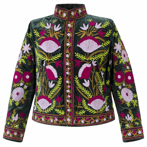 Chaqueta de Terciopelo con Bordado Suzani Hecho a Mano, Estilo Boho Étnico, Abrigo de Invierno para Mujer, Chaqueta de Fiesta Hippie con Estampado Floral Vintage - Product Image 1