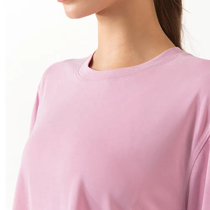 Good Selling Casual Wear Breathable Women Crop <b>Top</b> T Shirts OEM Women Cotton Short Sleeve Crop <b>Top</b> T Shirt for Sale - Product Image 3