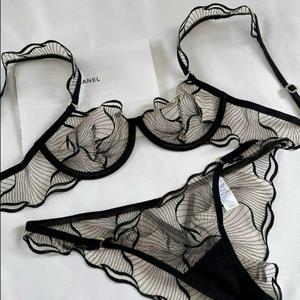 Conjunto de lencería transparente y sexy de encaje barato para mujer - Product Image 5