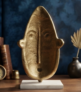Sculpture de visage en aluminium moulé avec sculptures antiques dorées personnalisées pour la décoration intérieure, objet décoratif abstrait pour bar - Product Image 4