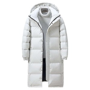Veste matelassée élégante et respirante pour homme, en polyester, confortable, vêtements de sport actifs, vestes matelassées pour homme - Product Image 3