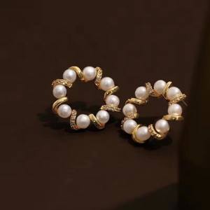 Boucles d'oreilles en perles d'eau douce de style français, recommandées, 3-4 mm, argent sterling plaqué or, forme de beignets, bijoux - Product Image 2