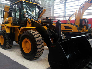 Matériel de terrassement Chargeuse sur pneus 5 tonnes SYL956H5 avec un an de service après-vente - Product Image 1