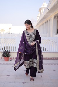 Indian Ethnic Traditional Salwar Kameez for Every Occasion for Women Fancy Wear in Wholesale Rate with Good Premium Quality - Product Image 4