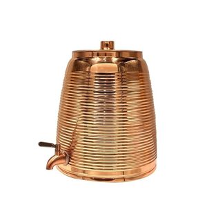 Distributeur d'eau en cuivre avec design côtelé et robinet pour usage domestique - Product Image 1
