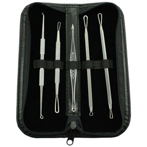 Outil d'extraction de points noirs sous vide en silicone pour le visage et la tête Nettoyeur de pores en métal noir - Product Image 1