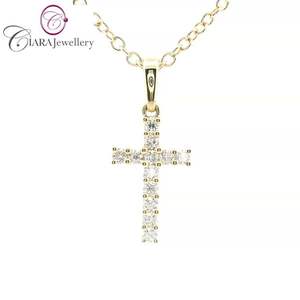 Everyday Wear 18K Blanco/Oro amarillo Diamante natural Cruz Colgante Precio al por mayor para regalo Cristiano - Product Image 1