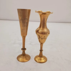 Jarrón de Flores Ecológico Art Deco Bold Blossom, Accesorios de Decoración para el Hogar, Sala de Estar, Interior, Escritorio, Resistente al Óxido, Alto - Product Image 1