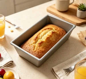 Plaque de cuisson pliée 10 x 5,3 pouces (25 x 13,5 cm) en acier aluminisé antiadhésif pour la cuisson à la maison du pain et des gâteaux - Product Image 1