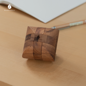 Ascher : 3D Wooden Burr Puzzle Ascher Interlocking Lotus Minimalist Home Accessory ของตกแต่งบ้านสไตล์มินิมอล ทำจากไม้จริง งานแฮนด์เมด แบรนด์ SiamMandalay - Product Image 1