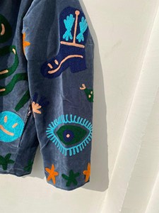 Chaqueta de terciopelo azul pizarra premium con bordado de motivos cósmicos y serpientes, hecha a mano, para mujer, ideal para festivales. - Product Image 3