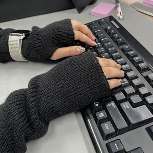Gants d'hiver avec doigts tricotés Chauffe-bras et chauffe-mains pour temps froid Compatible avec clavier - Product Image 1