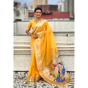 Sari en organza de soie jaune tissé Elite Weaves avec Paithani Zari, tenue ethnique traditionnelle indienne et pakistanaise pour les fêtes, idéal pour l'hiver/été - Product Image 1