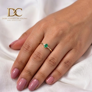 Nuevo Anillo Elegante de Oro Amarillo Sólido de 14 Quilates con Diamante Cultivado en Laboratorio Certificado por IGI y Esmeralda Colombiana para Mujer - Product Image 6