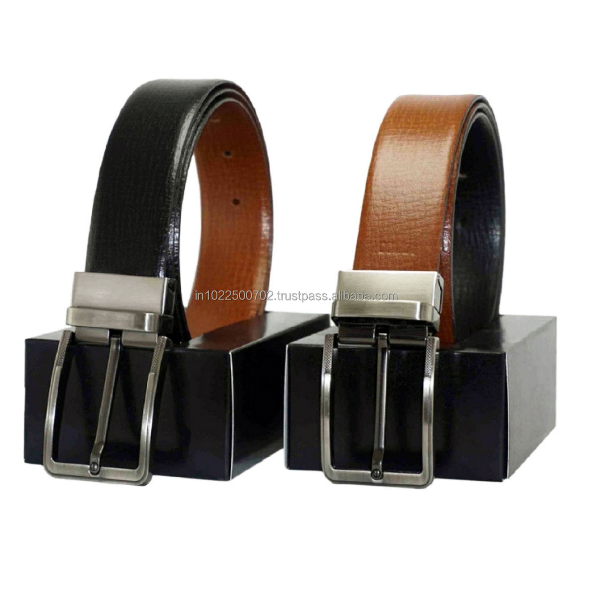 สีดำและสีแทน