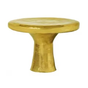 Table basse en laiton style soleil de lune gravé, avec base en cage de diamant, prix abordable, pour boutique, resort ou salon. - Product Image 3