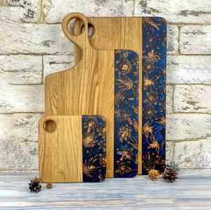 Tabla de servir redonda artesanal de resina y madera de acacia con ondas azules del océano, tabla de charcutería circular de epoxi, bandeja de queso, regalo - Product Image 3