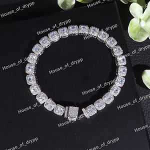 Brazalete de Tenis con Halo de Diamantes Moissanite Engastados en Plata de Ley 925, Regalo de Lujo para Novia - Product Image 2