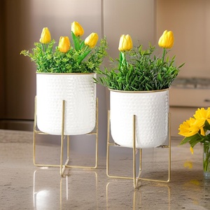 Jardinière rustique en métal galvanisé avec support, pour intérieur et extérieur, décoration de jardin, pot de fleurs surélevé en zinc ondulé, support pour plantes sur pied - Product Image 4