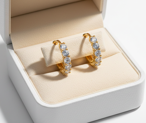 Pendientes de Aro Huggie de Oro Amarillo Sólido de 14K con Diamantes Cultivados en Laboratorio, Corte Redondo, Joyería Fina Moderna para Mujer, Regalo para Fiestas y Eventos - Product Image 6