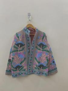 Veste bohème en coton gris brodée Suzani avec motif floral, manches longues, col montant, vêtements d'extérieur bohèmes pour femmes, automne - Product Image 5