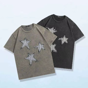 Camiseta Moderna con Lavado Ácido, Estilo Urbano, Corte Holgado y Aspecto Vintage, Tela de Algodón Suave, Perfecta para Uso Casual y Urbano, Camisetas para Hombre - Product Image 3
