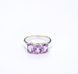 Anillo de Lujo con Tres Amatistas, Plata de Ley 925, Antideslustre, Hecho a Mano, Joyería Fina para Mujer, para Oficina, Fiesta, Boda - Product Image 1