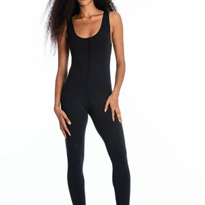 Conjuntos deportivos de alta calidad para mujer, ropa deportiva de una pieza, con logo personalizado, conjunto suave de yoga y gimnasio, mono deportivo para mujer. - Product Image 4